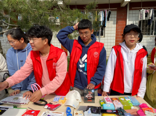 yl23411永利官网登录的阳光团员在积极叫卖.png